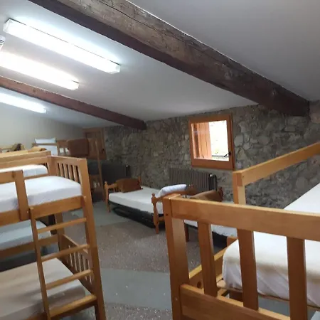 Hostel Cortina *